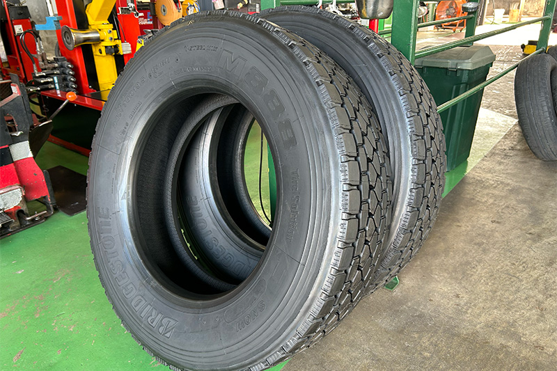 更生（再生）タイヤ